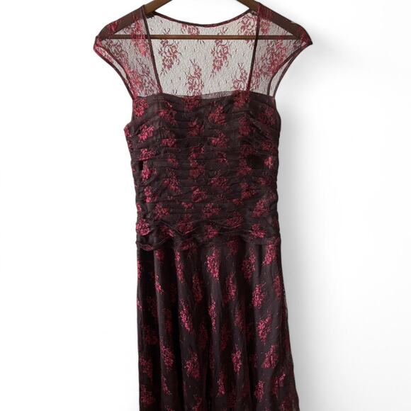 Chocolate and red lace babydoll midi dress - Picture 1 of 7